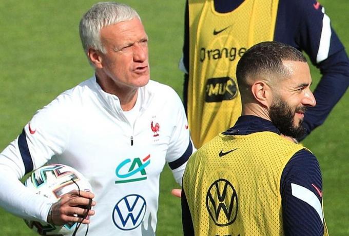 Παραμένει με 25 παίκτες η Γαλλία – Δεν αντικαθίσταται ο Μπενζεμά