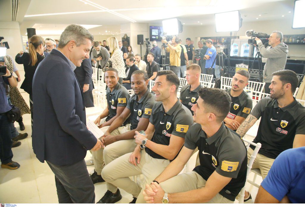 Αθανασιάδης: “Υπάρχει οικογένεια στην ΑΕΚ, πλέον παίζουμε σπίτι μας”