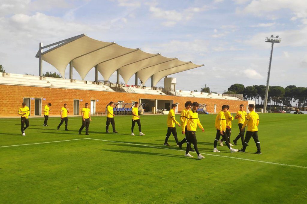 AL ABTAL INTERNATIONAL CUP: Ζωντανά ο πρώτος αγώνας της ΑΕΚ Κ19 κόντρα στους Green Future Falcons (vid)