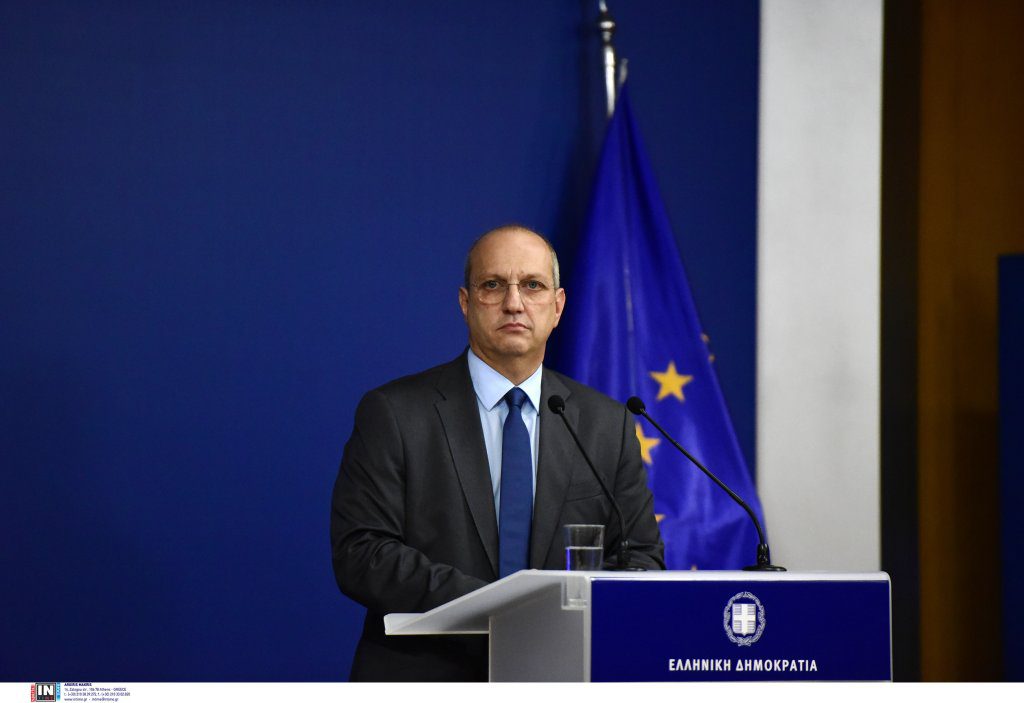 Απάντηση Οικονόμου σε Βρέντζο και Ολυμπιακό: «Δεν μπορώ να καταλάβω πως κάποιος ποδοσφαιρικός παράγοντας κάνει αυτές τις δηλώσεις»