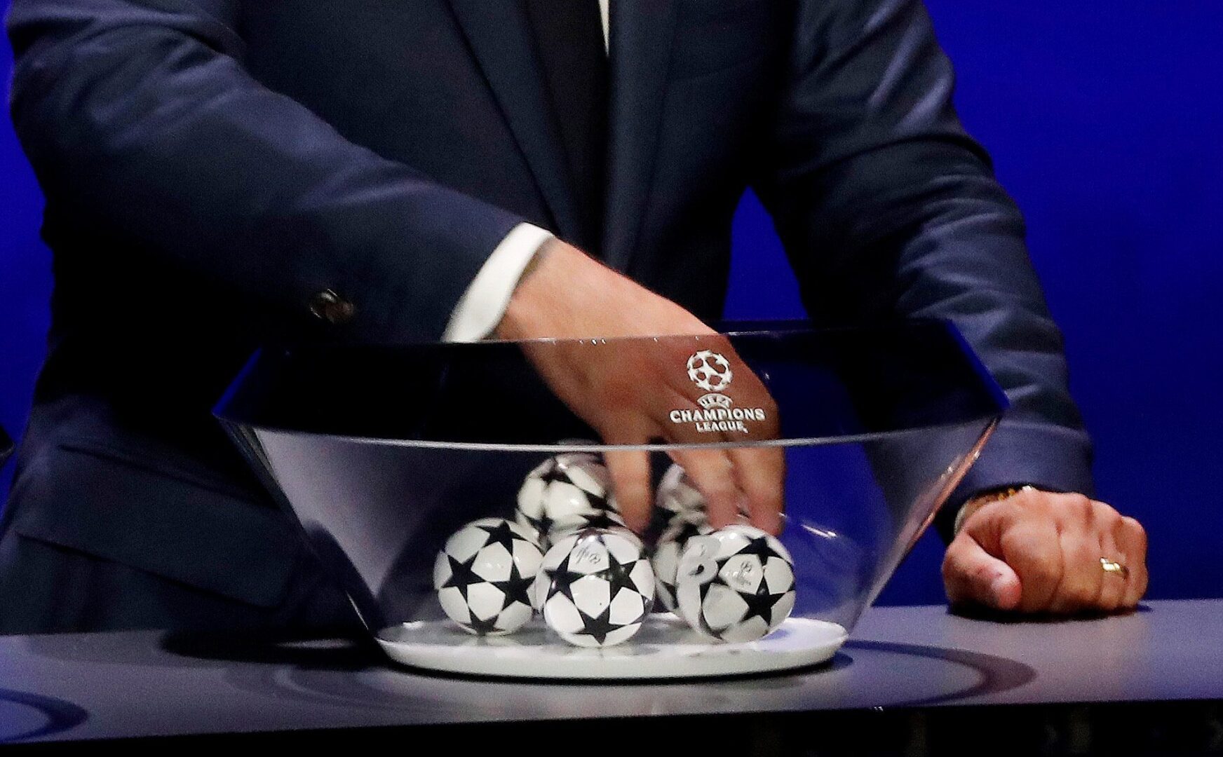 Τα ζευγάρια του “Round of 16” του Champions League (pic)