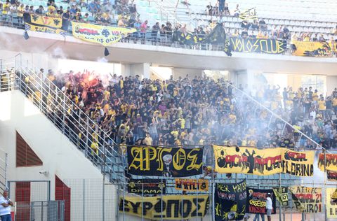 Χαμός από τους ΑΕΚτζήδες για ένα μαγικό… χαρτάκι! (pic)