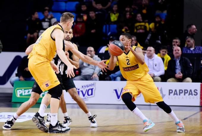 ΑΕΚ: Ενοχλήσεις για Φρέιζερ, απρόοπτο με Μίτσελ