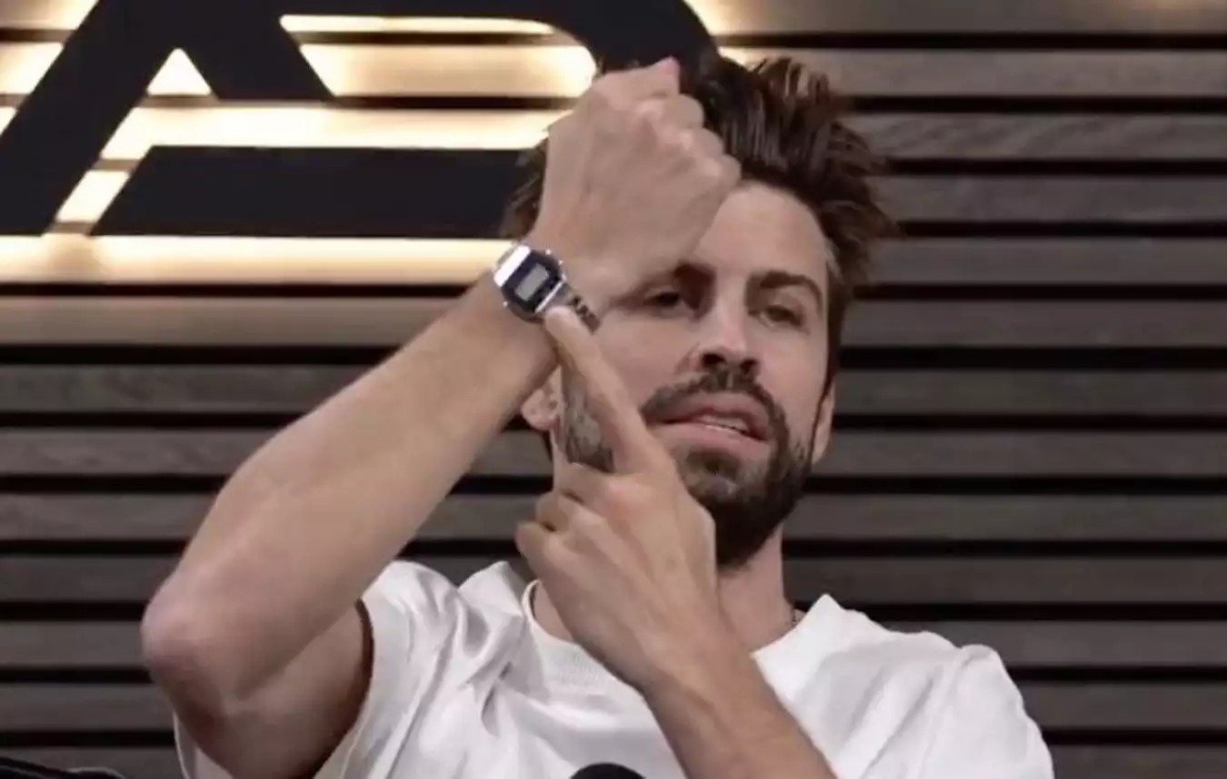 Ο Ζεράρ Πικέ κάρφωσε τη Σακίρα: «Η Casio είναι χορηγός μας, θα έρθω στο γήπεδο με Twingo» (vid)