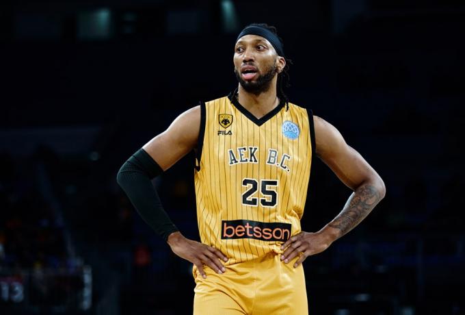 Μίτσελ: «Περήφανος για την προσπάθεια»