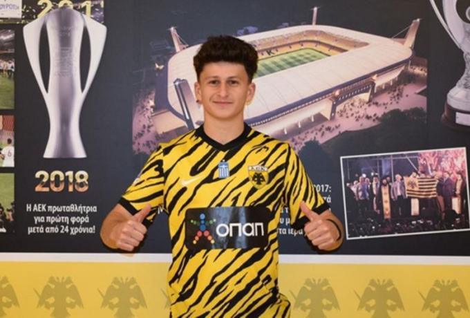 AEK B: Ενίσχυση με Τζέιμς Πανερά