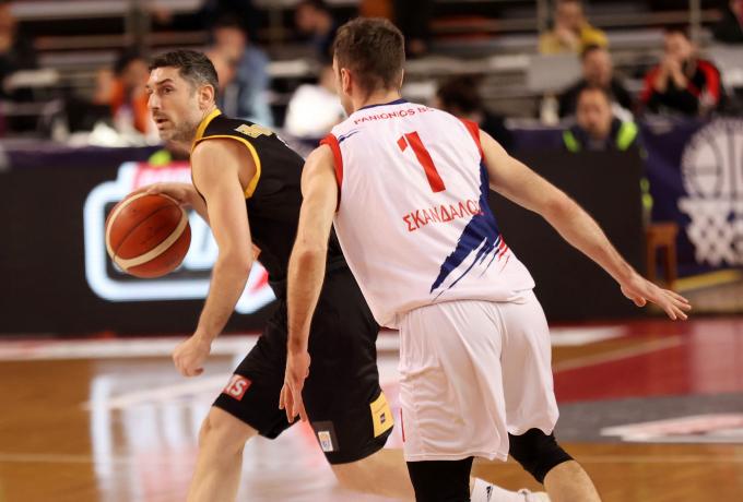 Ξανθόπουλος: «Τραγική η εμφάνισή μας, συγνώμη από τον κόσμο της ΑΕΚ»