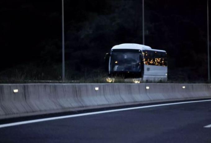 Πανικός σε ΚΤΕΛ όταν οδηγός κατέρρευσε στο τιμόνι – Πώς αποφεύχθηκε το τροχαίο χάρη σε επιβάτη