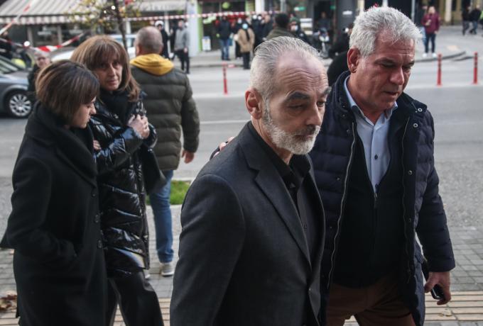 «Μη με χτυπάτε άλλο», είπε ο πατέρας του Άλκη και αποχώρησε έξαλλος από το δικαστήριο!