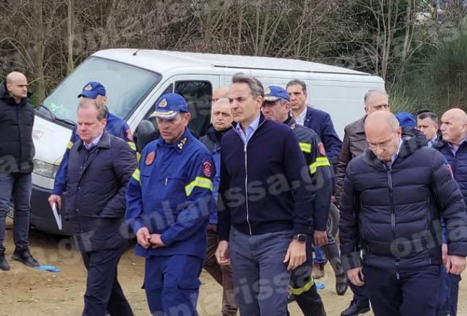 Μητσοτάκης από Τέμπη: «Θα κάνουμε ό,τι περνά από το χέρι μας για να μην ξανασυμβεί ποτέ κάτι τέτοιο»