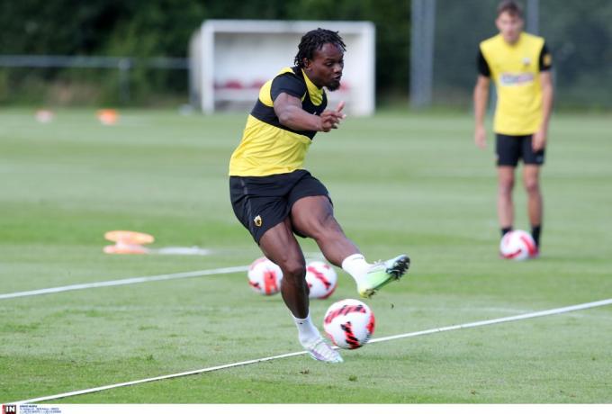 ΑΕΚ: Ατομικό πρόγραμμα οι Λιβάι Γκαρσία και Φαν Βέερτ