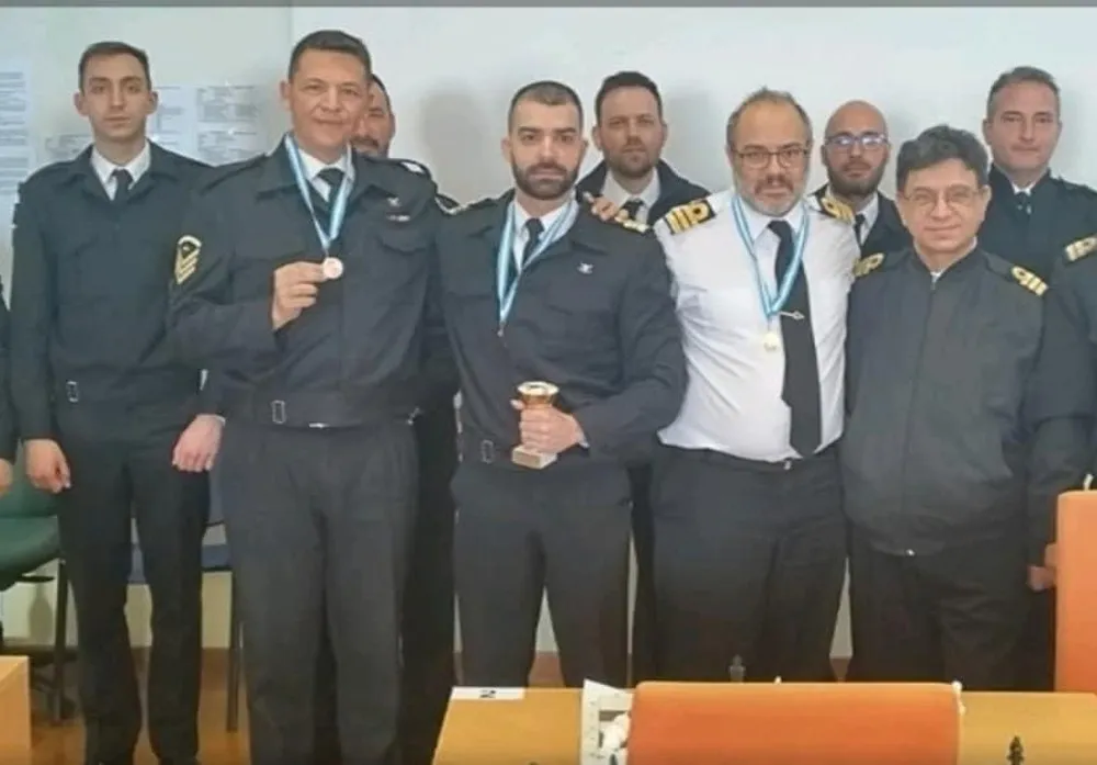 Ασημένιο μετάλλιο στο Πανναυτικό Σκακιστικό Πρωτάθλημα για τον Καψωμενάκη