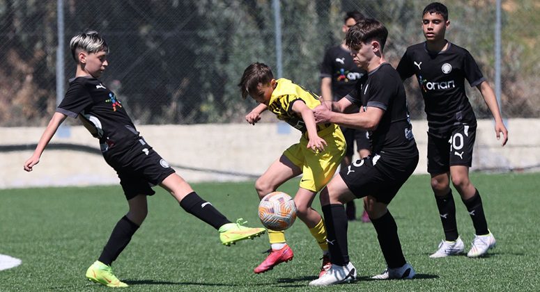 Super League K15: Η ΑΕΚ συνέτριψε τον ΟΦΗ στο Ηράκλειο με 4-0!