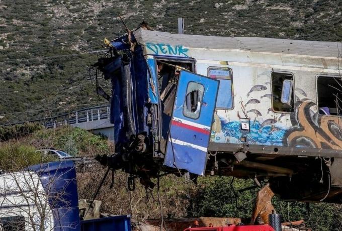 Τέμπη: «Δεν είχε εκπαιδευτεί σωστά ο σταθμάρχης» – Τι ανακοίνωσε η Ρυθμιστική Αρχή Σιδηροδρόμων