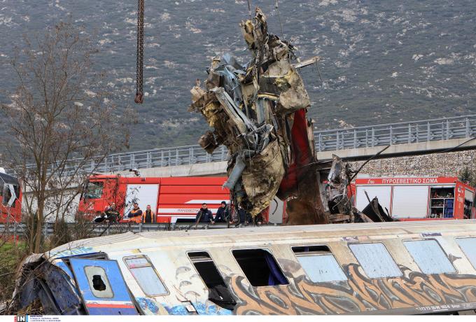 Τραγωδία στα Τέμπη: Τα σενάρια για τις πολιτικές εξελίξεις και τις εκλογές (vid)