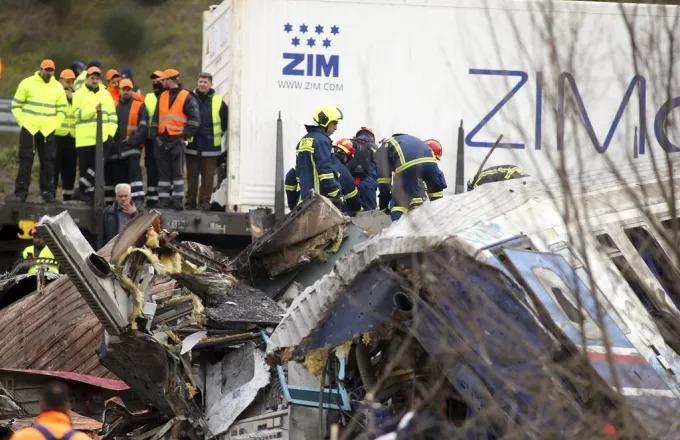 Τραγωδία στα Τέμπη: Στους 43 οι νεκροί, με DNA γίνονται οι αναγνωρίσεις (vid)