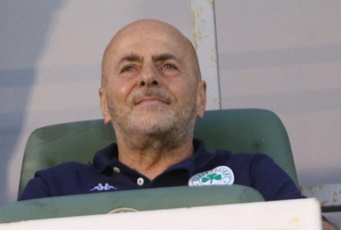 Παναθηναϊκός: «Αλλοίωση της εικόνας των πλέι οφ, αν δεν μπορεί ο Μπένετ να παραιτηθεί»