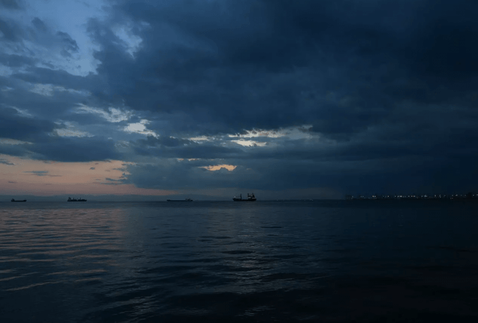 Καιρός: Βροχές σε Κρήτη και Δωδεκάνησα – Άνεμοι έως 6 μποφόρ