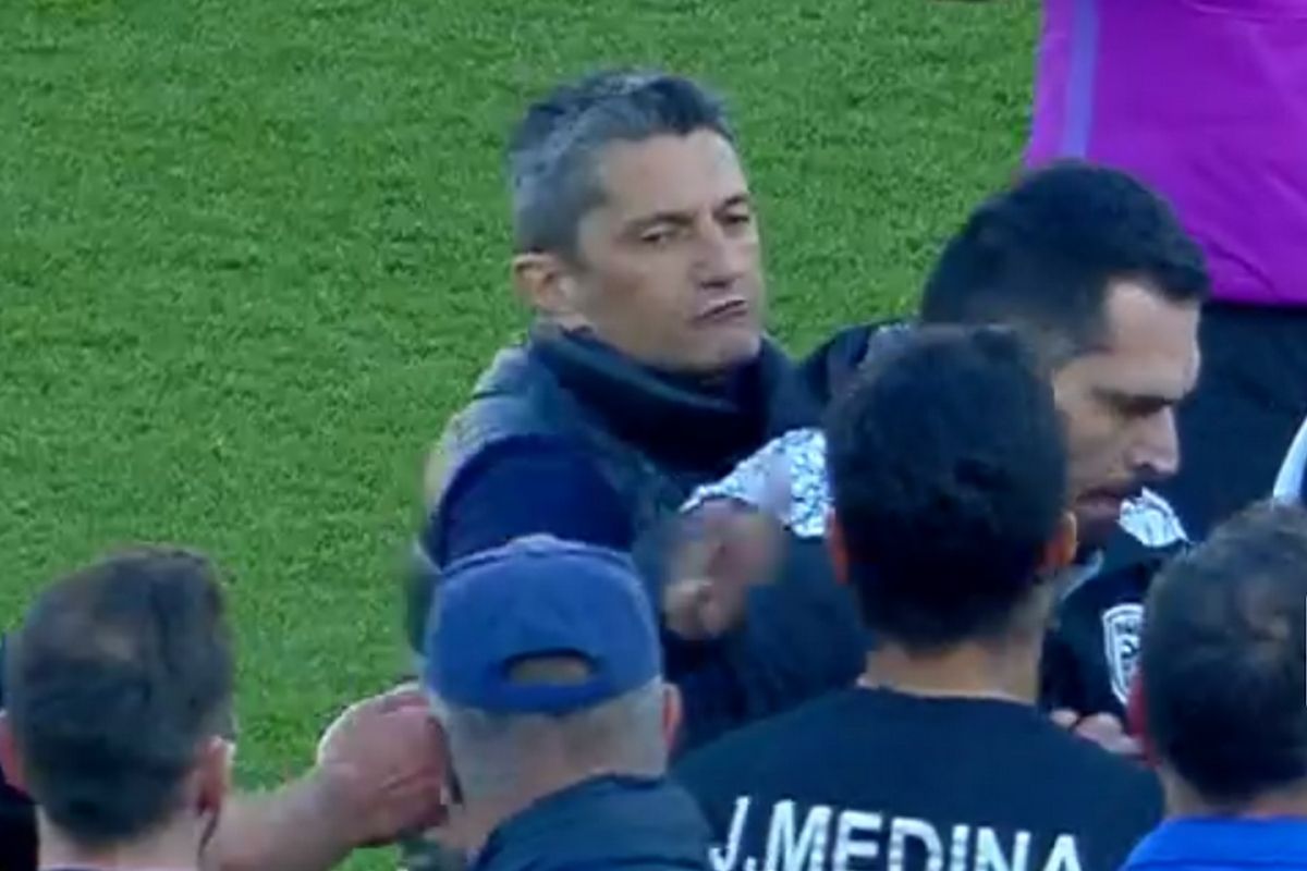 ΠΑΟΚ – Λαμία: Ο Λουτσέσκου έριξε σφαλιάρα σε παίκτη της Λαμίας!