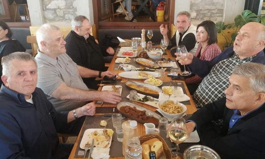 Γευμάτισαν μαζί σε τσιπουράδικο πριν το Βόλος-ΑΕΚ οι Μπέος και Μελισσανίδης (ΦΩΤΟ)