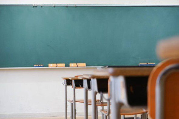 Σοκ: 14χρονη μαθήτρια πήδηξε στο κενό από τον 4ο όροφο ιδιωτικού σχολείου