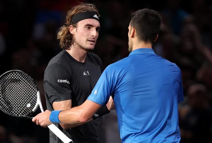 Το όμορφο μήνυμα του Τσιτσιπά στον Τζόκοβιτς