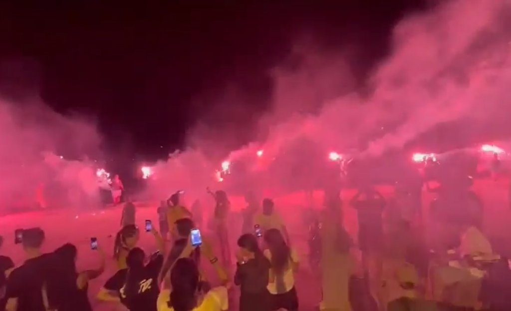 Χαμός και στην Αίγινα για την ΑΕΚ! (vid)