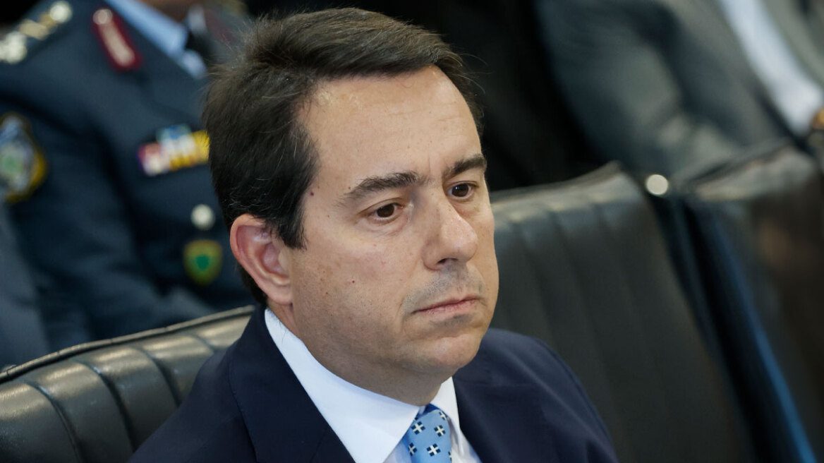 Παραιτήθηκε ο Νότης Μηταράκης από υπουργός Προστασίας του Πολίτη