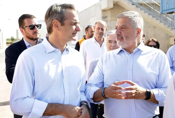 Έντονη η ενόχληση της ΝΔ για το ζεϊμπέκικο Πατούλη – Ανοιχτό το θέμα της στήριξης του