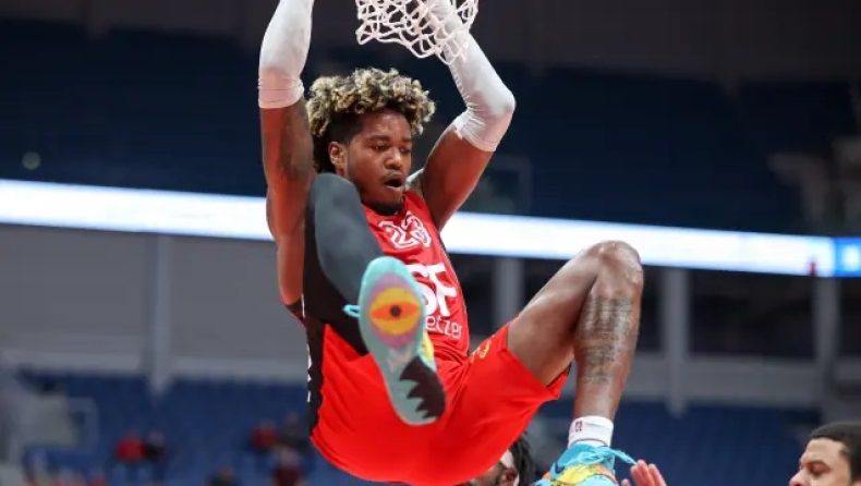 ΑΕΚ: Πυροδοτεί τη «βόμβα» ο Αγγελόπουλος – Επαφές με παίκτη των 19 πόντων μέσο όρο – Θα αλλάξει την front line!