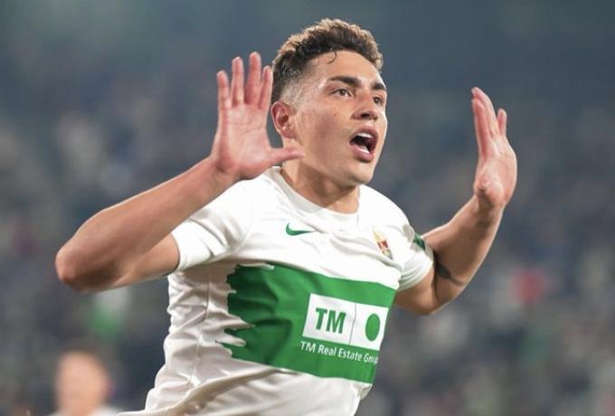 Ρομάνο: «Μία ανάσα από τη συμφωνία ΑΕΚ-Έλτσε για Πόνσε»