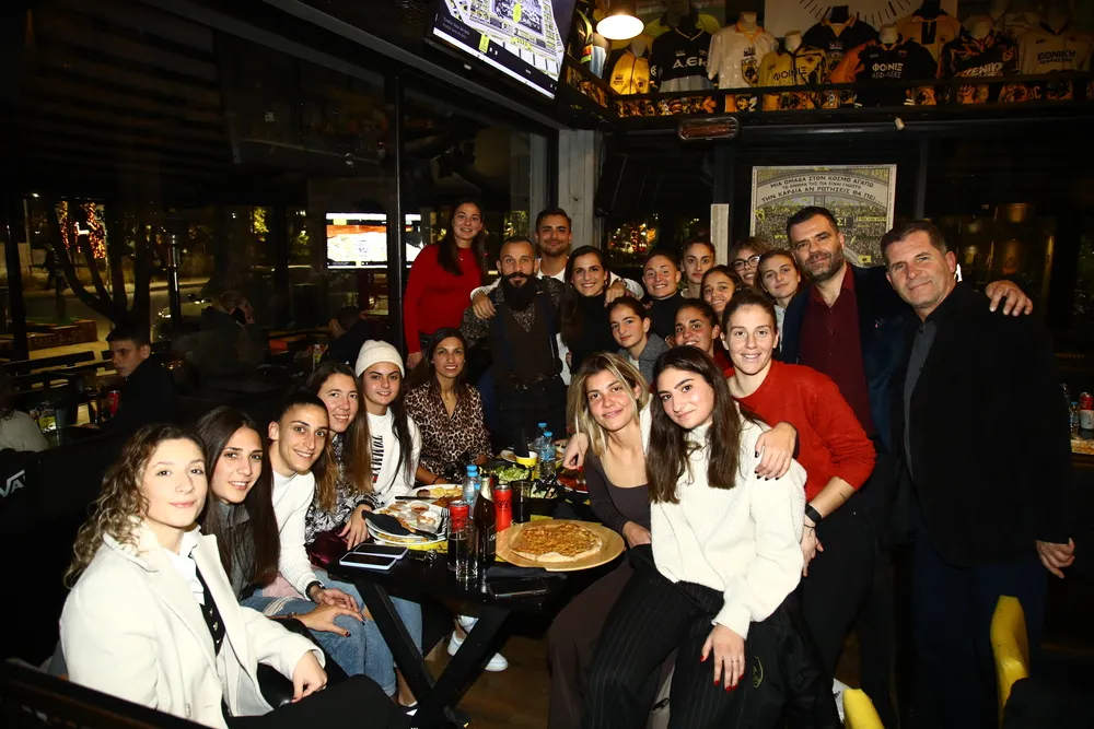 Ποδόσφαιρο Γυναικών: Μια αξέχαστη βραδιά στη «Βυζαντινή Γωνία» για την Ένωση