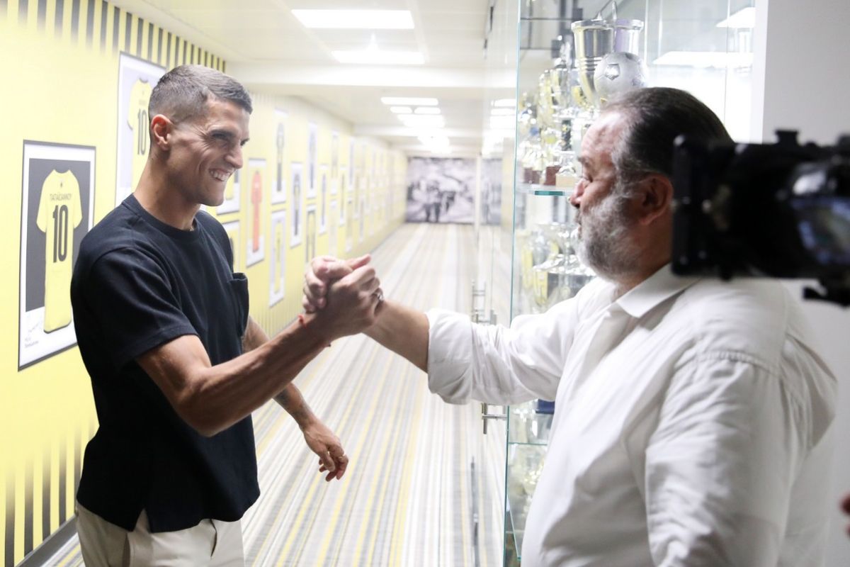 Τα τετ α τετ Ηλιόπουλου – Λαμέλα και η… αφύπνιση του Αργεντινού!