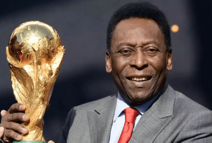 Σαν σήμερα: Η Παγκόσμια κοινότητα αποχαιρετά τον «βασιλιά» του ποδοσφαίρου Πελέ