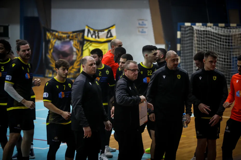 Χάντμπολ: Εμφατική νίκη και πρόκριση στο Final 4