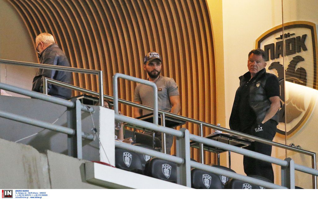 Κούγιας: Υπερασπίζεται τον Ραζβάν Λουτσέσκου μετά από προτροπή του Ιβάν Σαββίδη