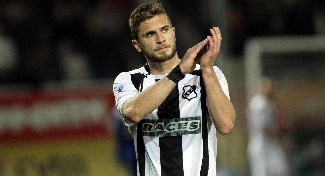 Παπάζογλου: “Η ΑΕΚ έχει το καλύτερο ρόστερ”