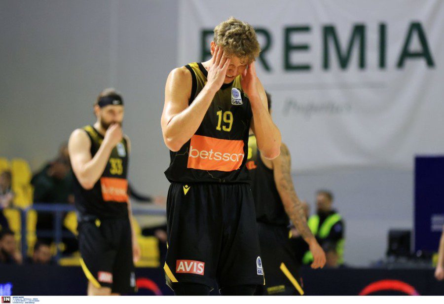 ΑΕΚ Betsson: Νοκ άουτ οι Κουζμίνσκας και Καράμπελας – Επέστρεψε ο Φλιώνης