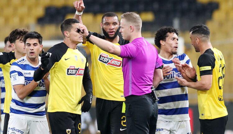 Πεντακάθαρο πάτημα στον Λαμέλα εντός περιοχής – Έκλεισαν τα μάτια Τσέτσιλας και Κουμπαράκης (ΦΩΤΟ)