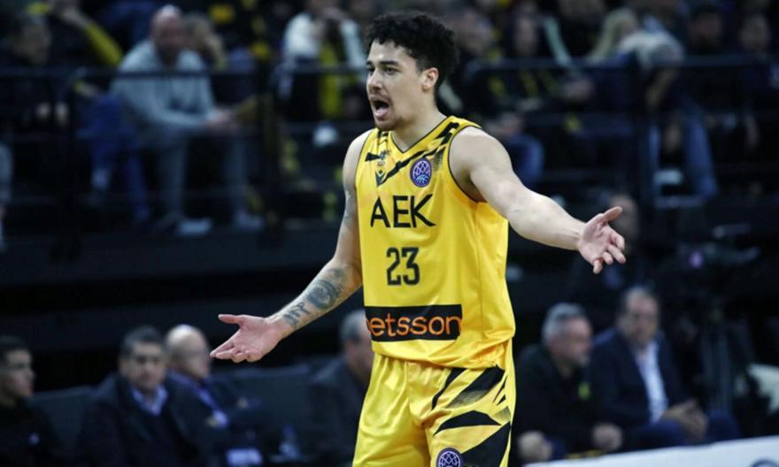 Ομπιέσε εκτός 12αδας για την ΑΕΚ στον αγώνα με τον Προμηθέα