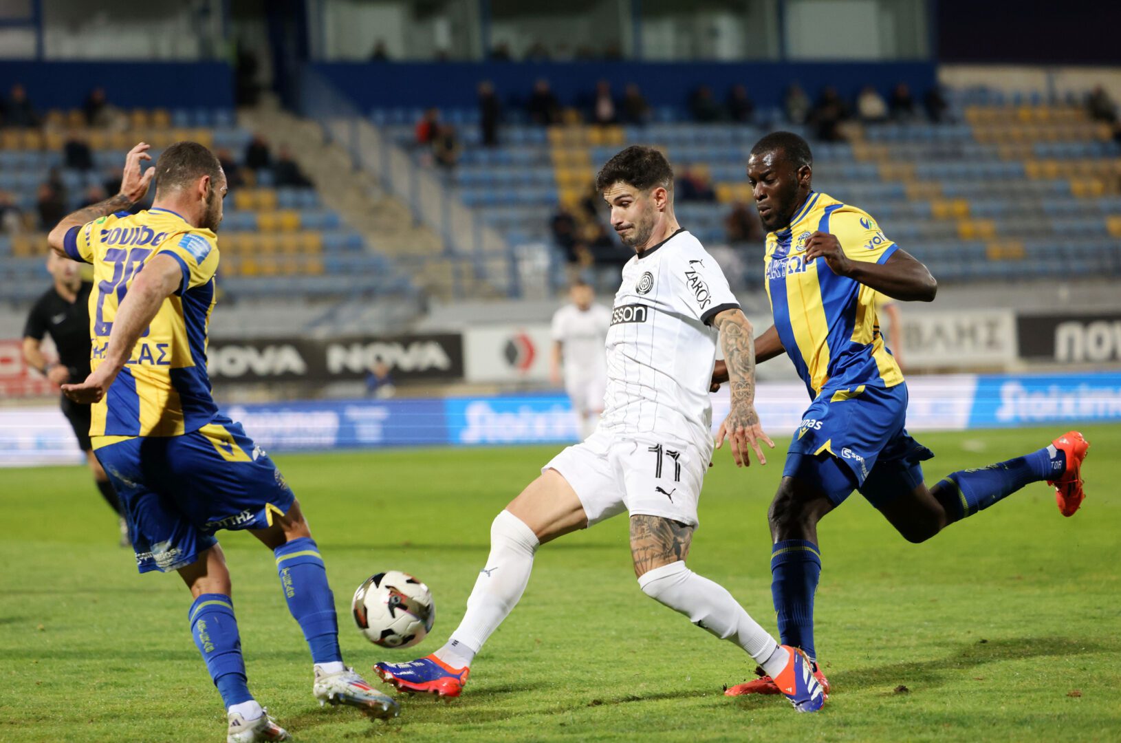 Στοίχημα: Ιστορικό παιχνίδι με… γκολ ανάμεσα σε Αστέρα και ΟΦΗ