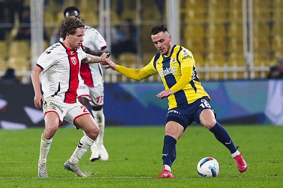 Μεταγραφικά σενάρια από Τουρκία – Ο Κόστιτς στη λίστα του Ολυμπιακού