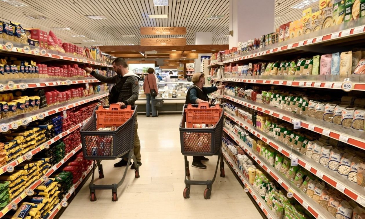 Ωράριο σούπερ μάρκετ Καθαρά Δευτέρα 2025: Τι ώρα θα κλείσουν – Ποια λειτουργούν