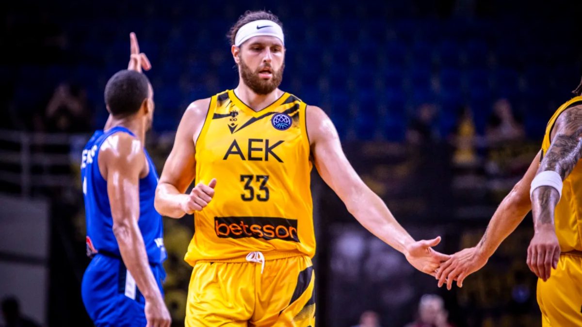 Γκόλντεν: «Πρόκριση στην Γαλλία για τον κόσμο  της ΑΕΚ!»