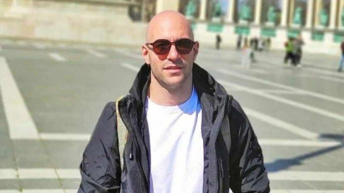 Δολοφονία Λυγγερίδη: Καταγγελίες για αξιωματικό που φυγάδευε οπαδούς της Θύρας 7 με στολές αθλητών (vid)