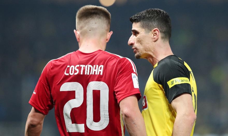 Χάνει το ματς με τον Άρη ο Μάνταλος – Συμπλήρωσε κάρτες στο ντέρμπι με Ολυμπιακό