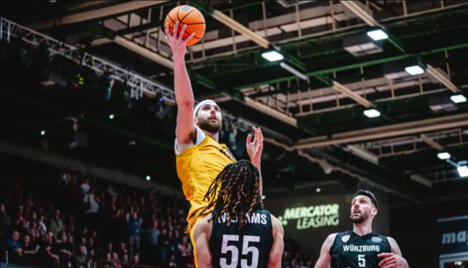 Γκόλντεν: Στην κορυφαία 5άδα του BCL μετά το one man show του στην Γερμανία! (ΦΩΤΟ)