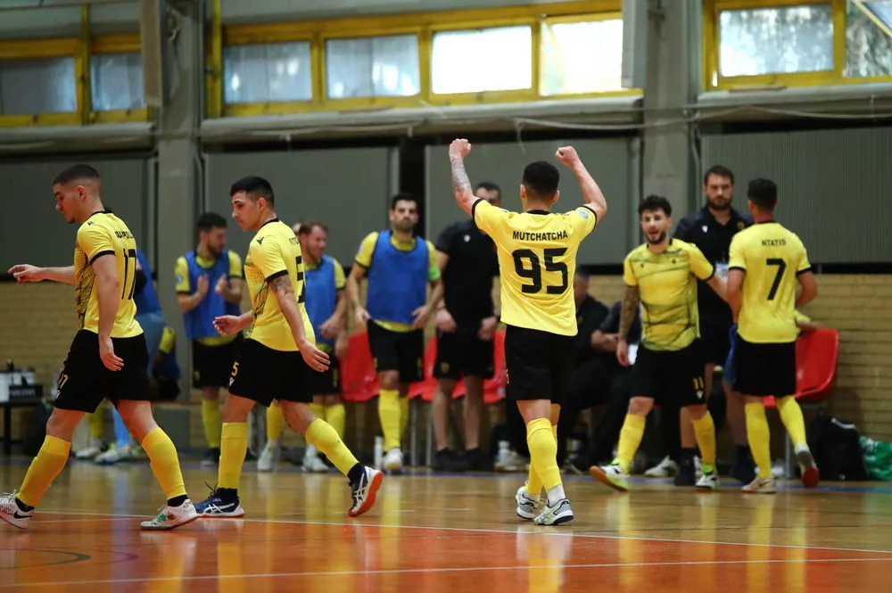 Καταιγιστική ΑΕΚ: 6-2 τον Ερμή και αγκαλιά με τους Τελικούς!