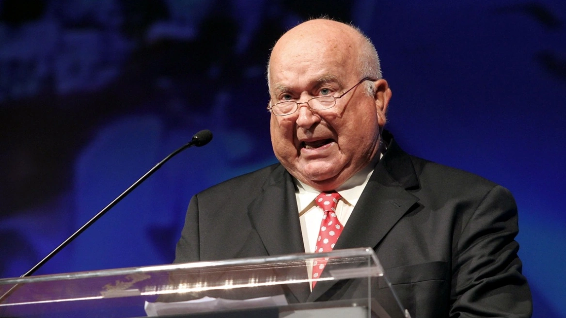 Το συγκινητικό «αντίο» της ΑΕΚ Betsson και του Μάκη Αγγελόπουλου στον Κώστα Δήμου: «Εμβληματική μορφή της παγκόσμιας διαιτησίας»