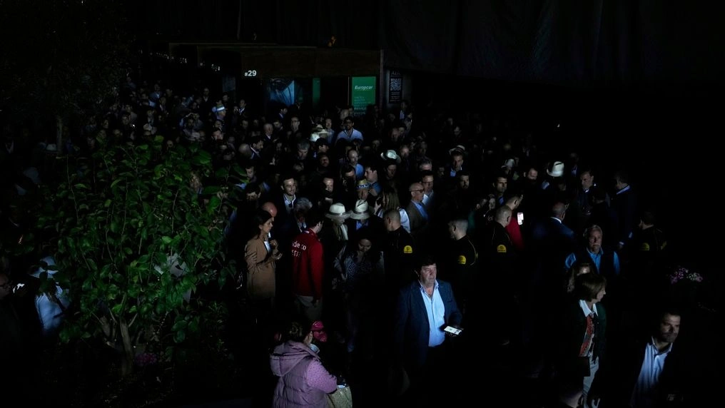 Ιστορικό μπλακ άουτ σε Ισπανία και Πορτογαλία: Σπάνιο ατμοσφαιρικό φαινόμενο η αιτία